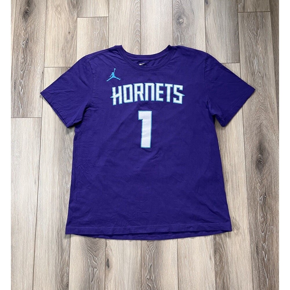 Nike Jordan NBA Charlotte Hornets LeMelo Ball #1 Men's T-Shirt Size Large